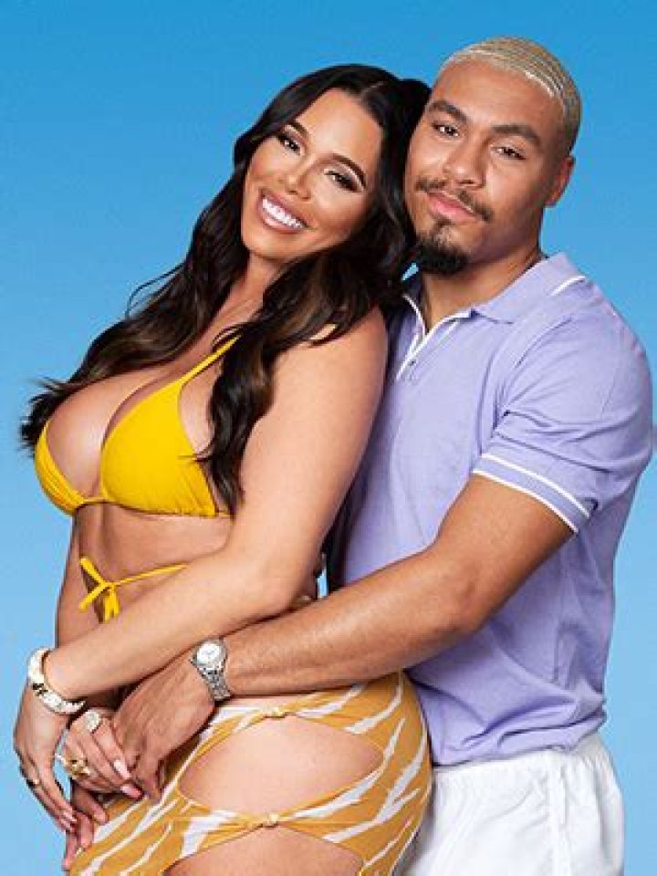 Meet The Cast Hollywood Life